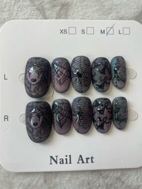 5 for $20! High Quality Press-On Nails in size medium